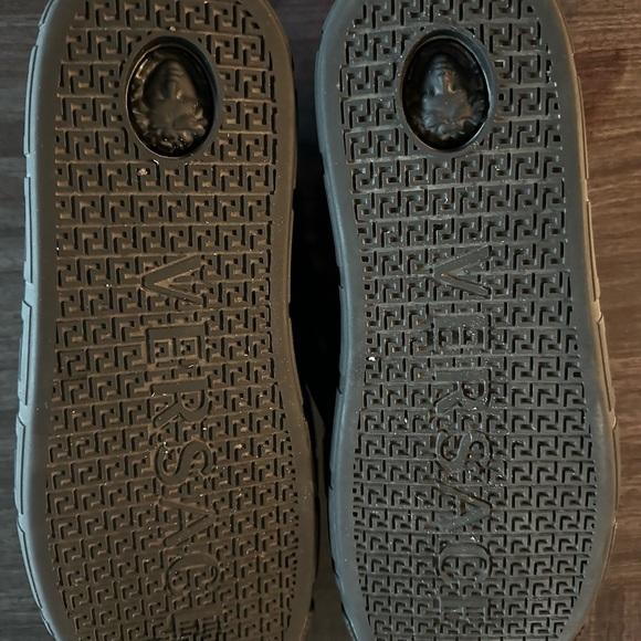 Versace Greca Sneaker 'Black size 44 . Size 11 shoes sneakers in box - Picture 12 of 12